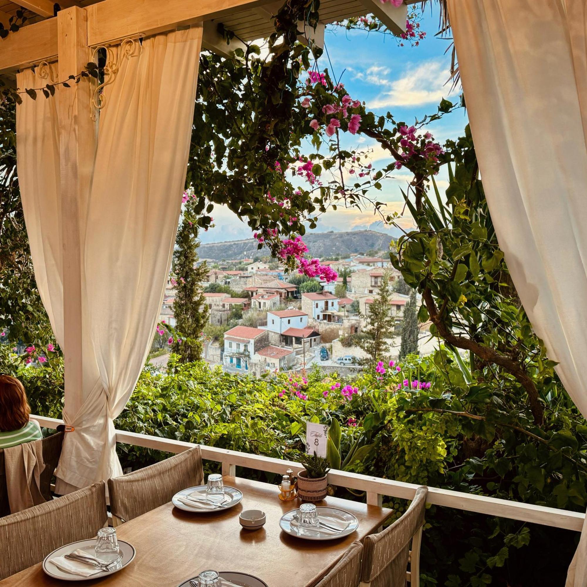 Cyprus Villages Hotel & Restaurant - Central Location - Bed & Breakfast - With Access To Pool And Stunning Views Tochni Exterior photo