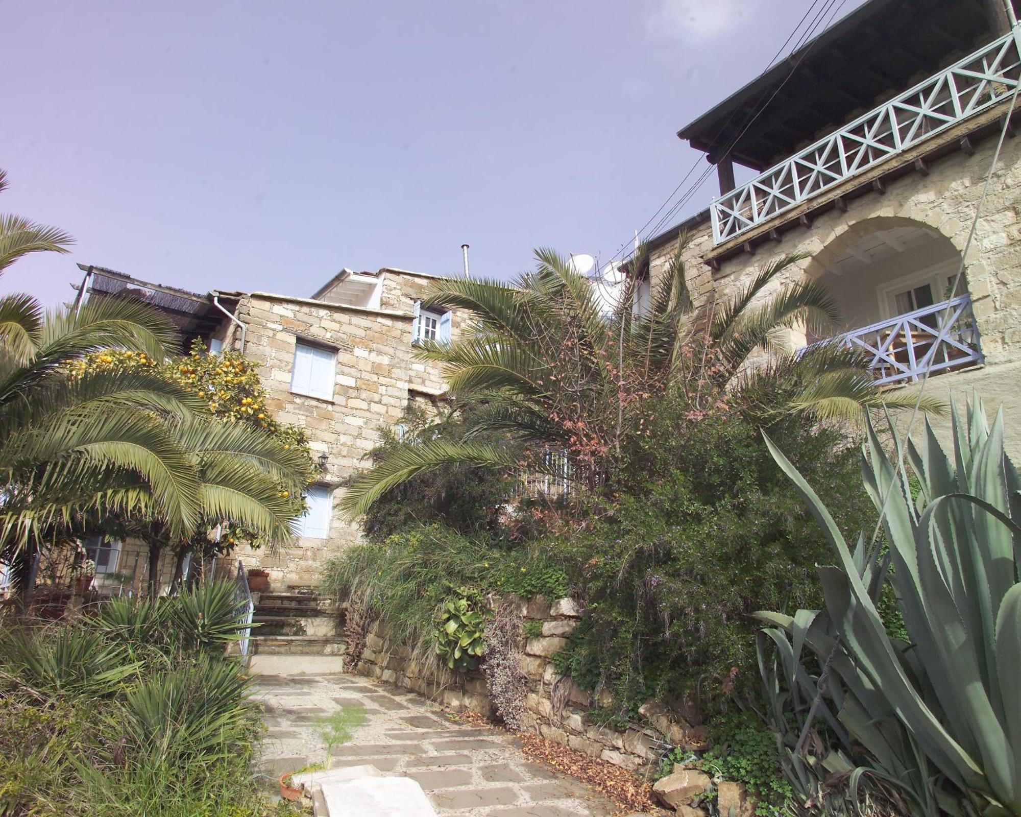 Cyprus Villages Hotel & Restaurant - Central Location - Bed & Breakfast - With Access To Pool And Stunning Views Tochni Exterior photo