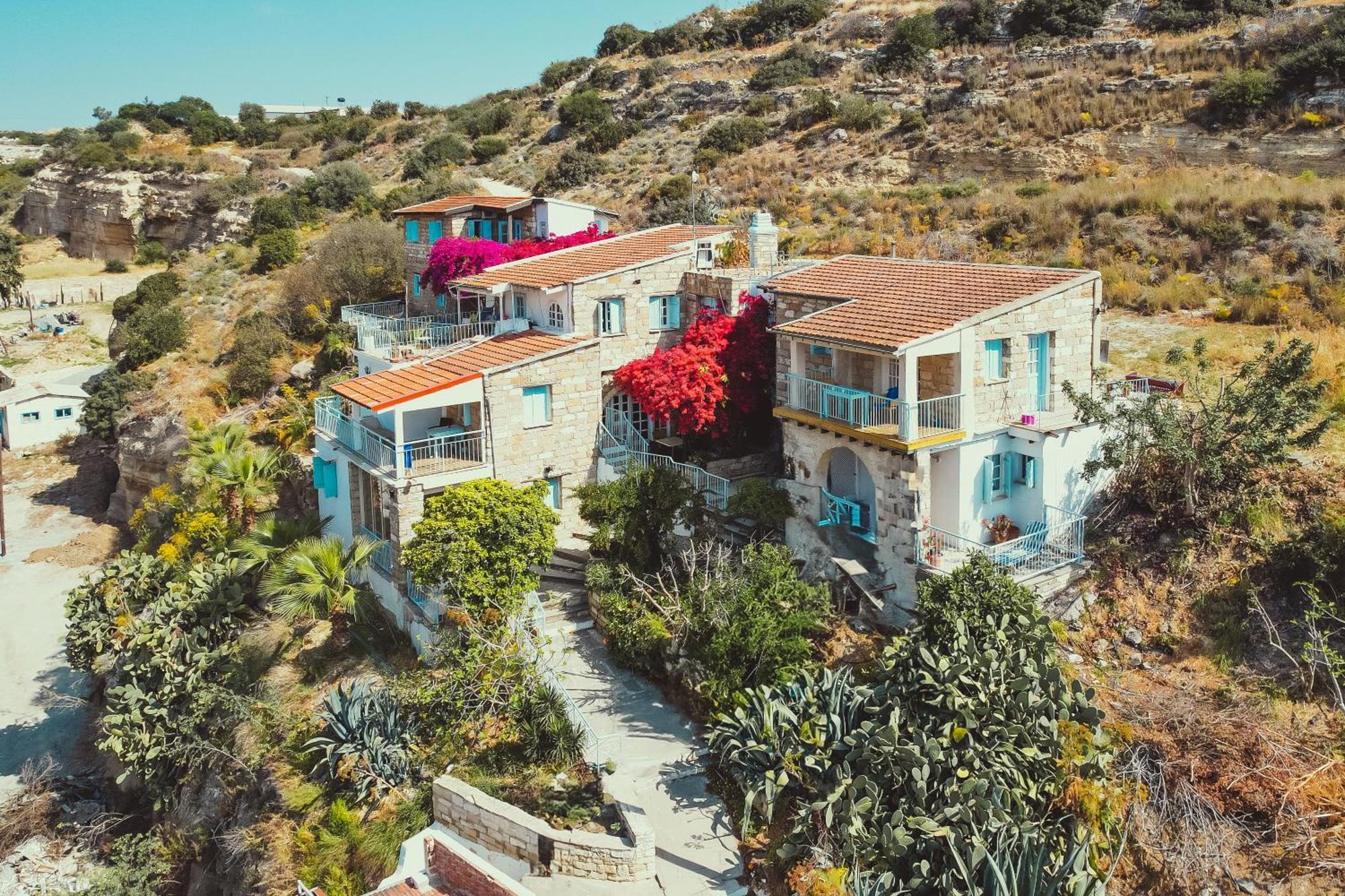 Cyprus Villages Hotel & Restaurant - Central Location - Bed & Breakfast - With Access To Pool And Stunning Views Tochni Exterior photo