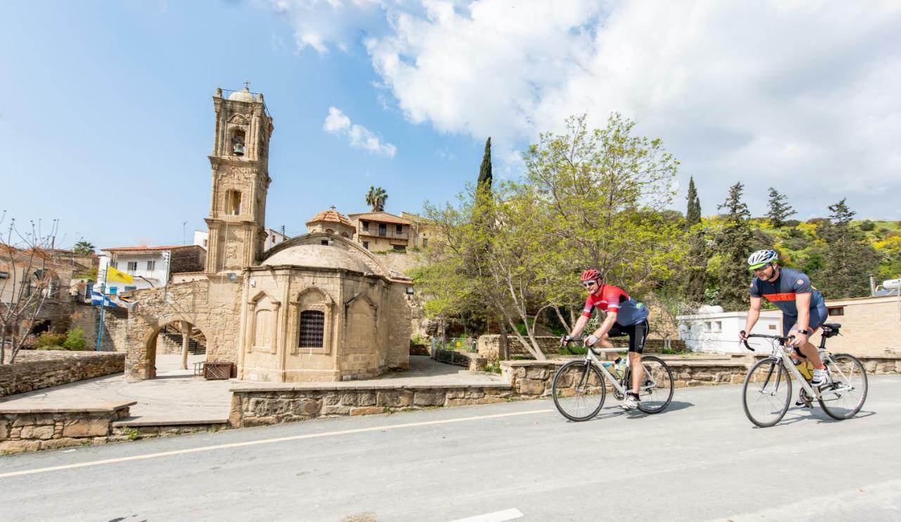Cyprus Villages Hotel & Restaurant - Central Location - Bed & Breakfast - With Access To Pool And Stunning Views Tochni Exterior photo
